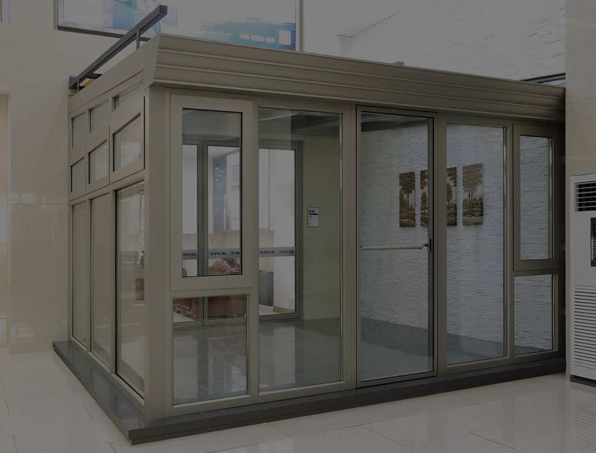 Prefabricated enclosure for offices