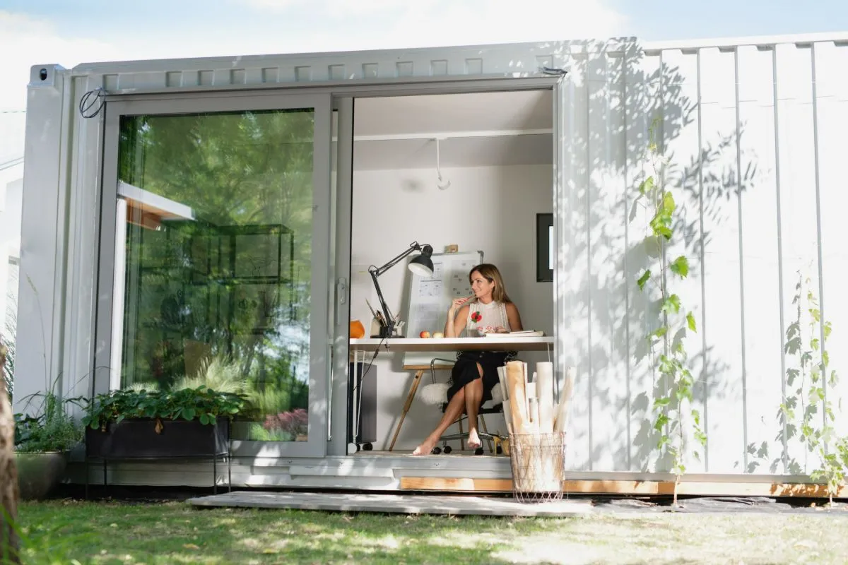 Cost Comparison: Container Van Office vs. Traditional Office in the Philippines