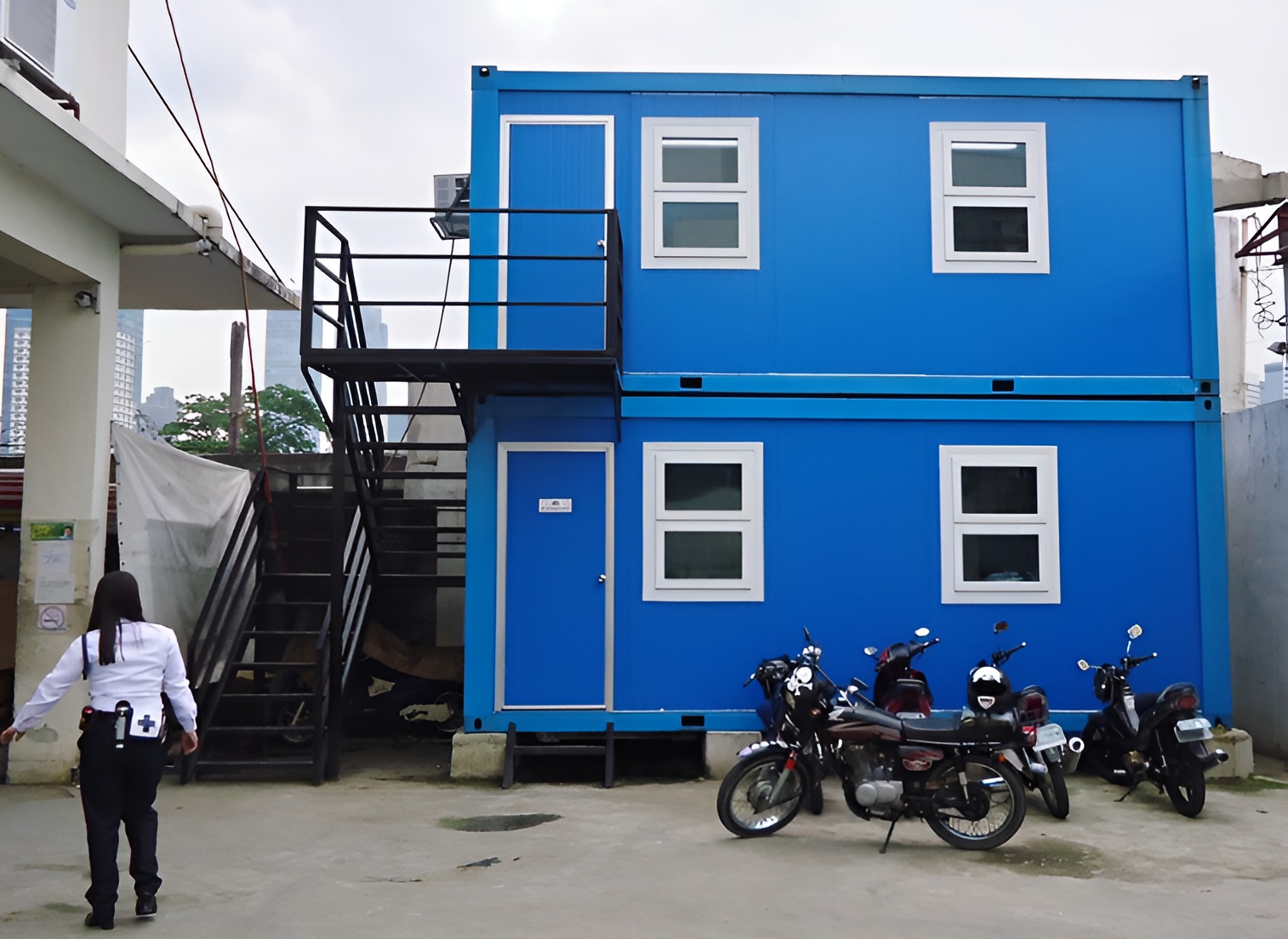 Container Houses image 37