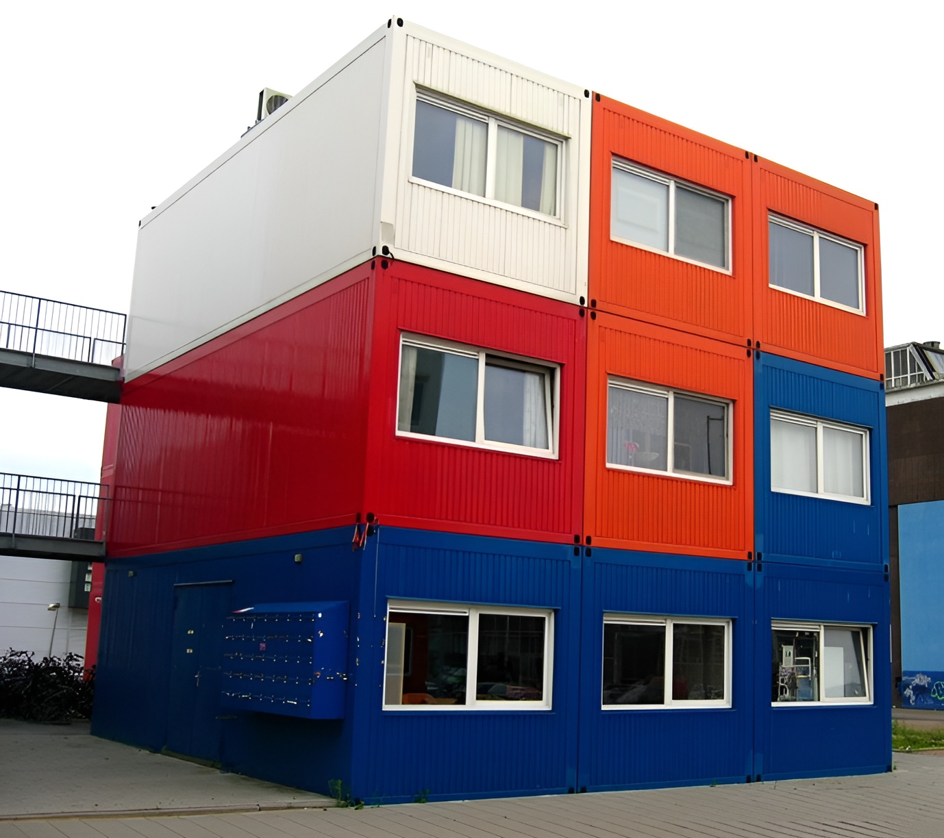 Container Houses image 36