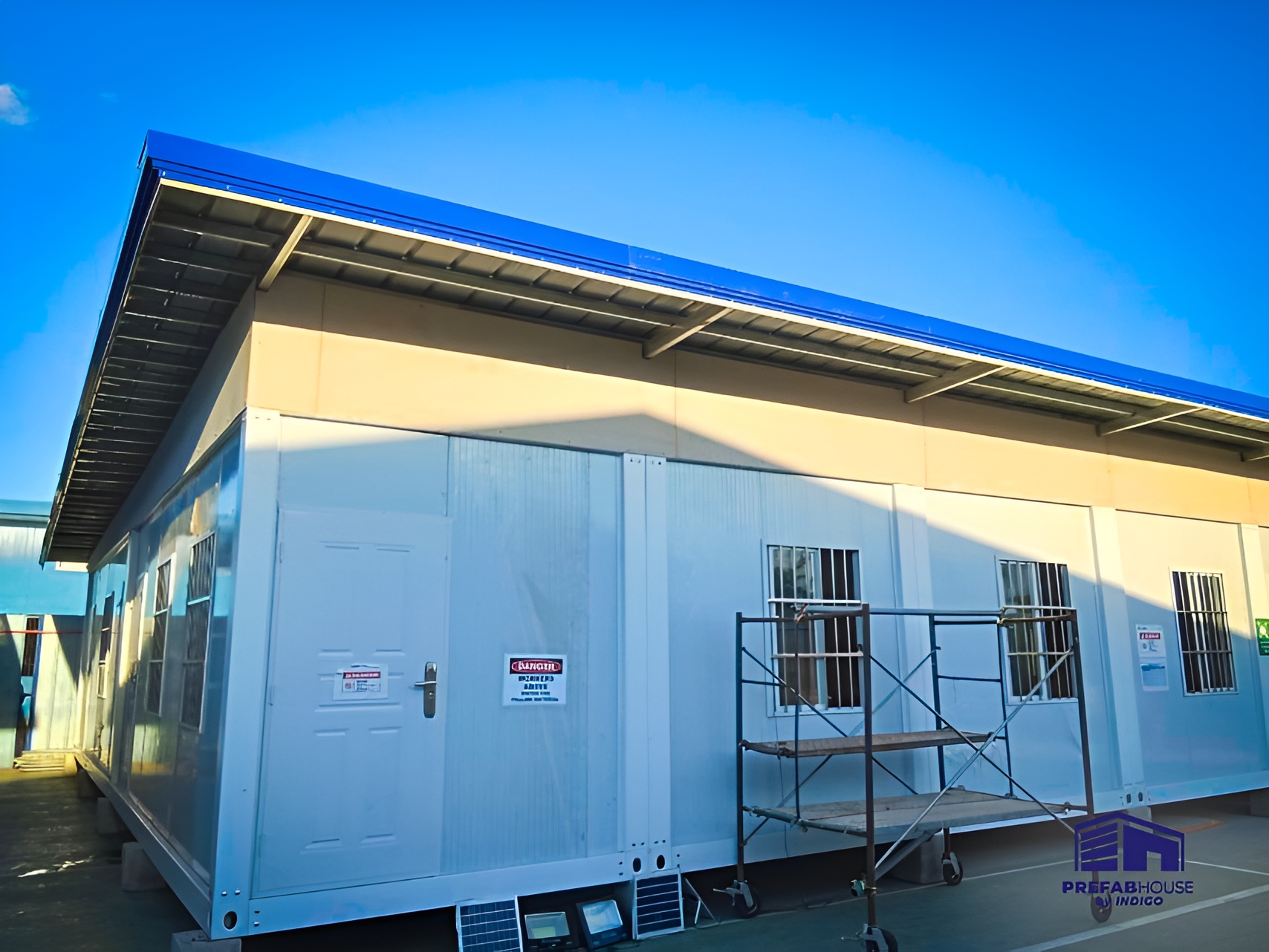 Container Houses image 12